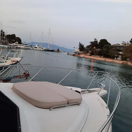 Hotel na wodzie Yat Isletmeciligi